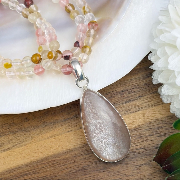 Solid Sterling Silver 925 Peach Moonstone Pendant Cherry Quartz Necklace New - Picture 4 of 11